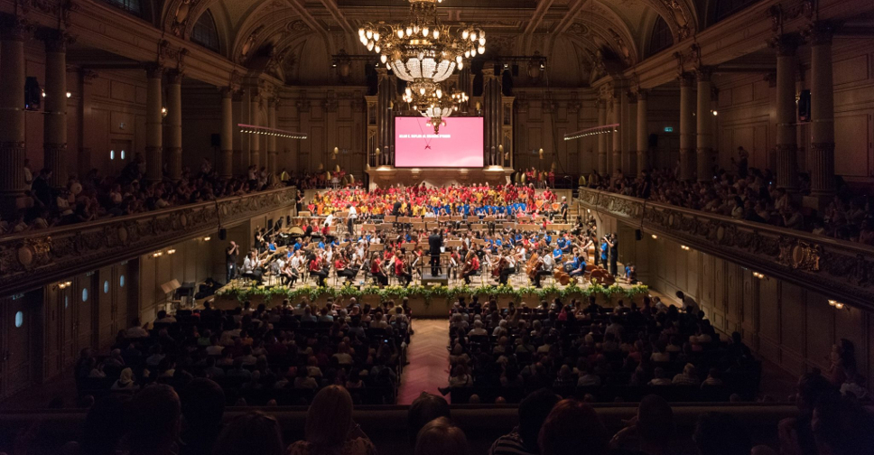 Superar Suisse and Sistema Lombardia perform in Zürich's opulent Tonhalle
